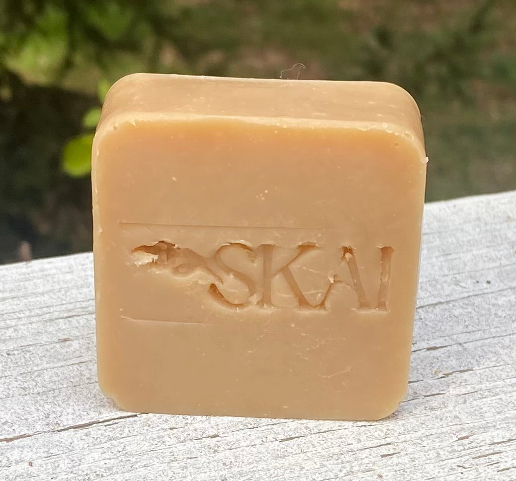Goat’s milk eucalyptus basil